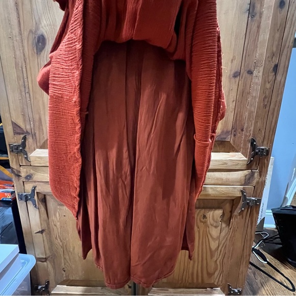 Pink Lily stretch and flowy dress size M. Fully lined and comfortable - Picture 7 of 14